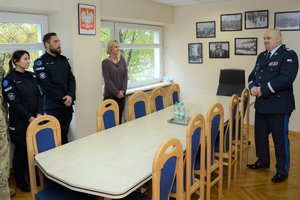 spotkanie policjantów wracających z misji w Kosovie z Komendantem Wojewódzkim Policji w Łodzi