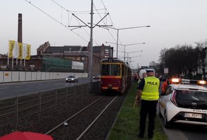 policjanci na miejscu wypadku-Łódź