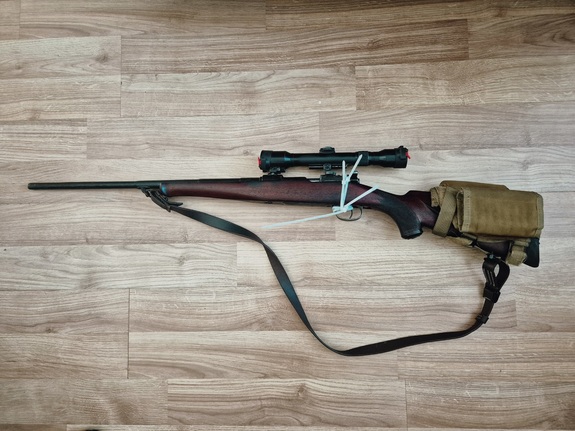 Zabezpieczona broń myśliwska.