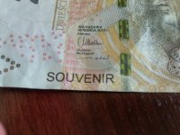 fałszywy banknot 200 złotych,  tzw. banknoty prezentowe