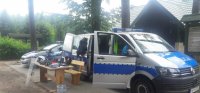 policjanci podczas pikniku rodzinnego w Szkółce Leśnej Borowiny