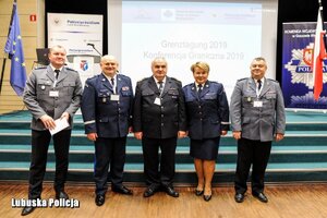 KWP w Łodzi z uczestnikami konferencji.