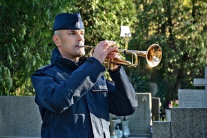 Cmentarz Stary w Łodzi, uroczystość uczczenia pamięci policjantów poległych na służbie.