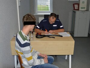 policjant z zatrzymany