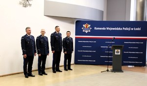 Komendant Wojewódzki Policji w Łodzi wraz z zastępcami.