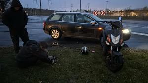 policjanci zatrzymali nietrzeźwego kierowcę skutera.