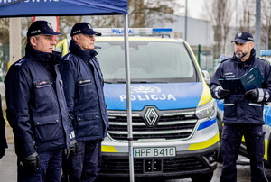 Komendant Wojewódzki Policji wraz ze swoim zastępcą.