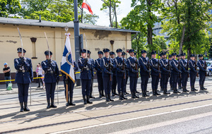 Kompania honorowa policji.