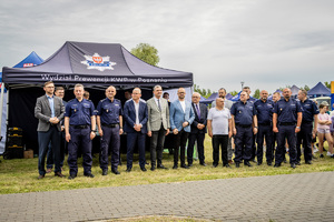 Goście honorowi podczas otwarcia wydarzenia