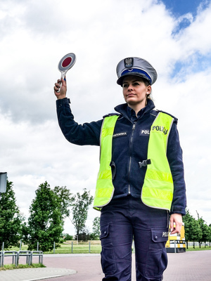 policjantka z &quot;lizakiem&quot;