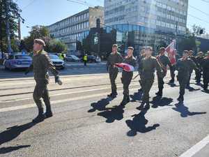 Defilada na święcie wojska polskiego.