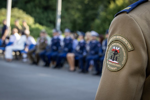 Policjanci w trakcie uroczystości.