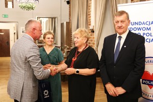 Uczestnicy w trakcie rozpoczęcia spotkania.