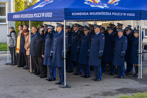 Komendanci oraz zaproszeni goście.