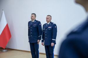 Komendant Wojewódzki Policji w  Łodzi wraz ze swoim zastępcą.