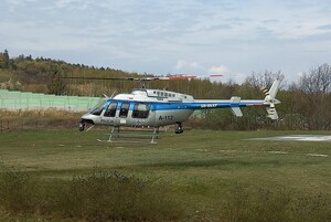 Policyjny helikopter.