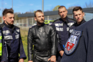 Policjanci ruchu drogowego.