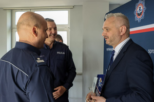 Wręczenie statuetki.