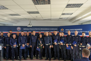 Pamiątkowe grupowe zdjęcie.