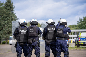 Policjanci Oddziału Prewencji Policji w  Łodzi.