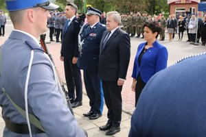 uroczyste odsłonięcie tablicy pamiątkowej.