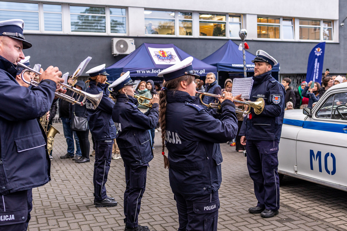 Niezapomniana atmosfera podczas Nocy Muzeów w siedzibie łódzkiego garnizonu Policji