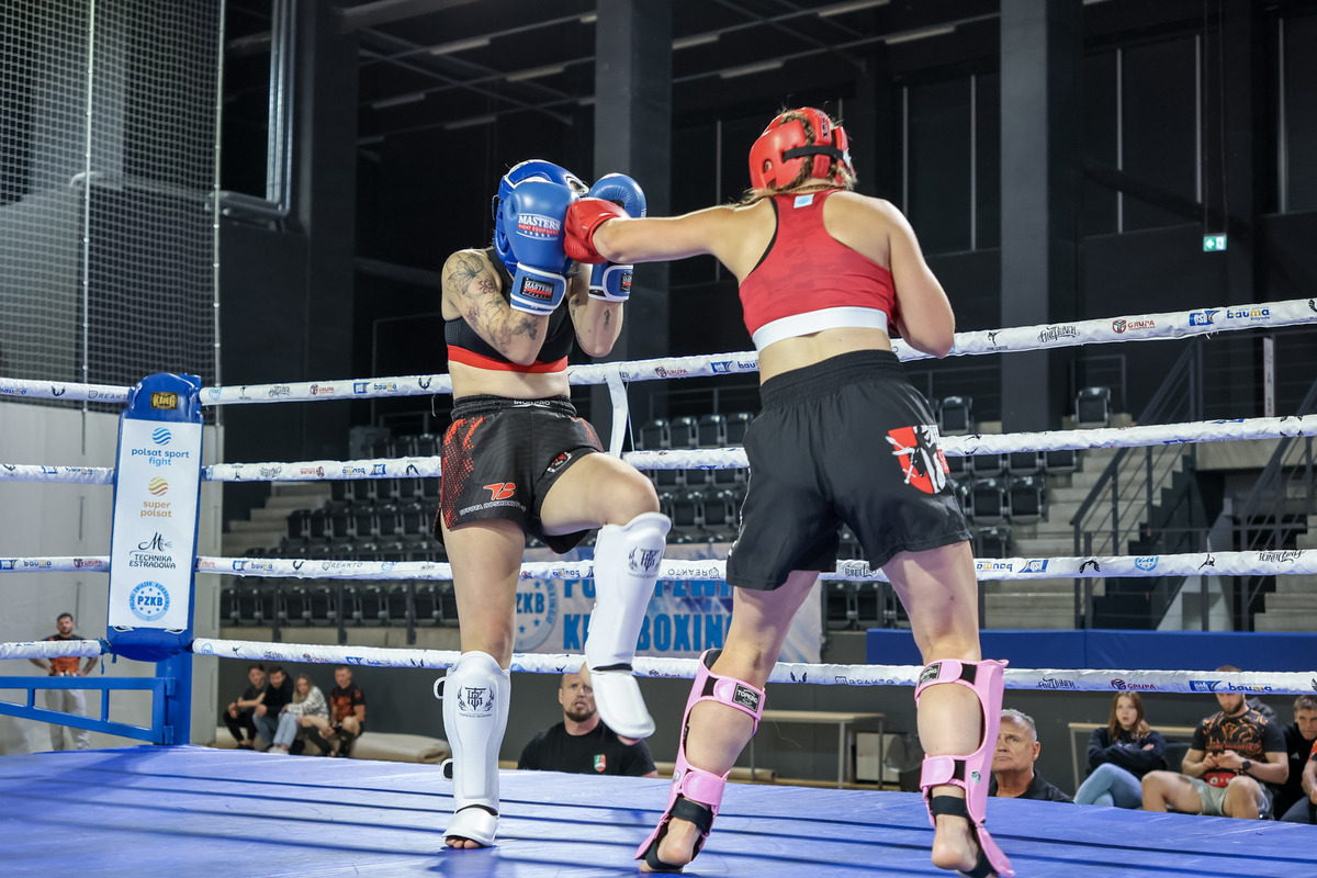 Łódź stolicą mundurowego kickboxingu. 36 medali dla Reprezentacji Polskiej Policji w tym 15 medali wywalczonych przez łódzkich funkcjonariuszy