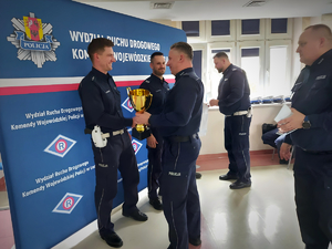 Wręczenie nagród w konkursie Policjant Ruchu Drogowego.