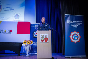 Zastępca Komendanta Wojewódzkiego Policji w Łodzi młodszy inspektor Mariusz Siejka.