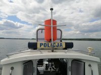 policyjna łódź motorowa