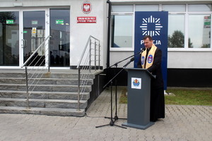 Uroczystość odsłonięcia tablicy upamiętniającej funkcjonariuszy Policji Państwowej II RP - ofiar sowieckich i niemieckich represji.