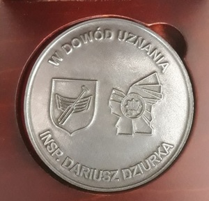 Medal „w dowód uznania”  Komendanta Miejskiego Policji w Łodzi inspektora Dariusza Dziurki.