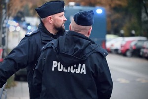 I Zastępca Komendanta Miejskiego Policji w Łodzi podczas zabezpieczenia.