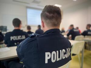 Łódzcy policjanci w trakcie zajęć na Wydziale Filologicznym UŁ,  w programie Team Up: Dialog - Komunikacja - Bezpieczeństwo Publiczne.