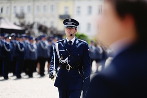Dowódca kompanii honorowej.