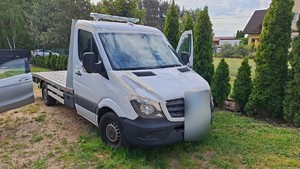 Jeden z zabezpieczonych przez policjantów pojazdów.