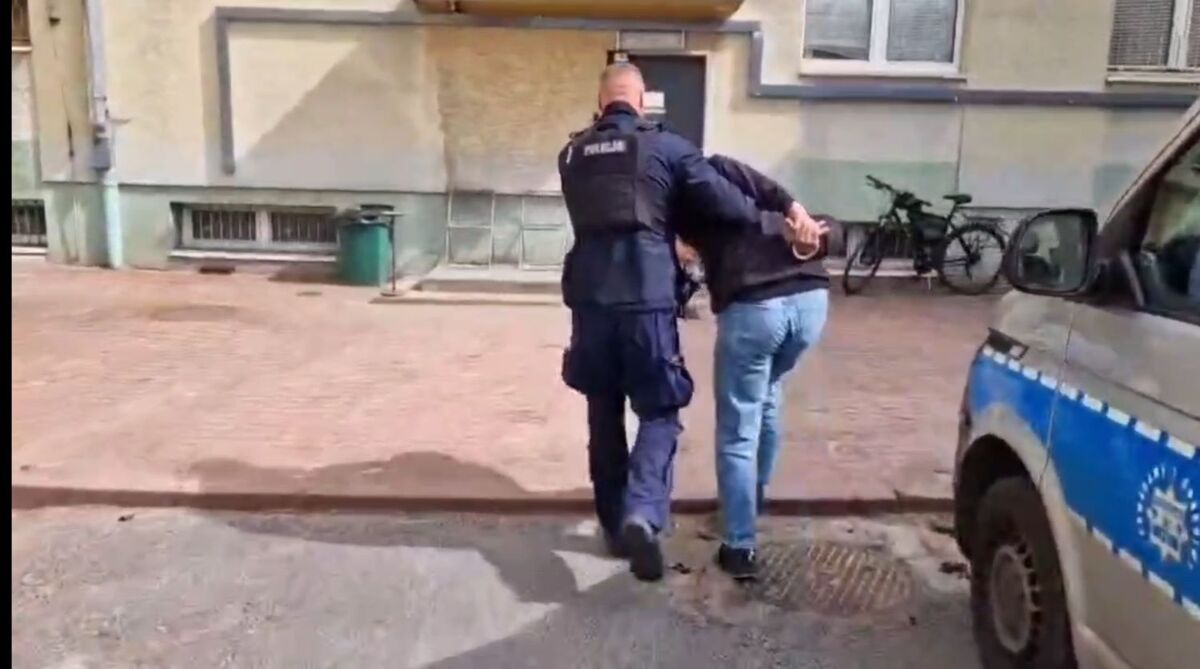 Pabianiccy policjanci zatrzymali sprawcę kradzieży zuchwałej