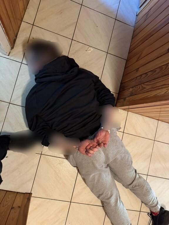 Zatrzymany przez policjantów meżczyzna