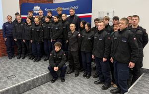 Uczniowie klas mundurowych z wizytą w Wydziale Edukacji Historycznej KGP.