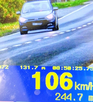 Pędziły ponad 100 km/h w obszarze zabudowanym