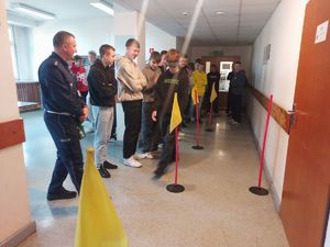 Wizyta uczniów Zespołu Szkół na r 1 w Wieluniu w Ośrodku Szkolenia Policji w Łodzi z/s Sieradzu.