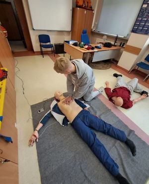 Wizyta uczniów Zespołu Szkół na r 1 w Wieluniu w Ośrodku Szkolenia Policji w Łodzi z/s Sieradzu.