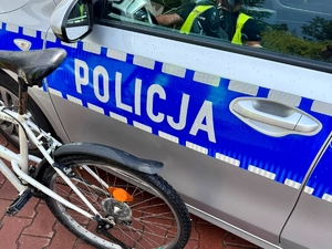 Policjanci zatrzymali nietrzeźwego rowerzystę.