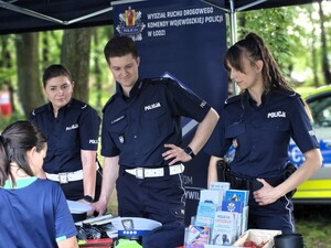 Policjanci podczas Akademii Ochrony Ludności i Obrony Cywilnej.