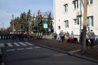 uroczyste odsłonięcie tablicy pamiątkowej w Łowiczu