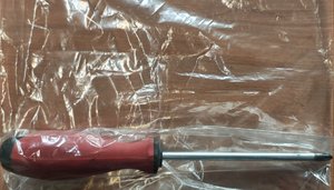 widzimy zabezpieczony śrubokręt.