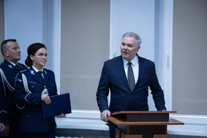 uroczysta zbiórka z okazji zdania i objęcia stanowiska Komendanta Powiatowego Policji.