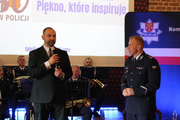 Uroczysta Gala z okazji 100- lecia obecności Kobiet w Policji.